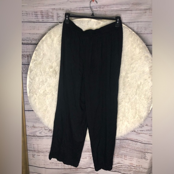 VENUS Elegant Black Swim Coverup Wrap pants size Large NWOT - Picture 9 of 12